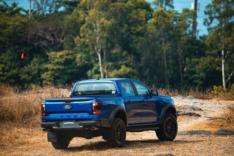 giá xe ford bán tải