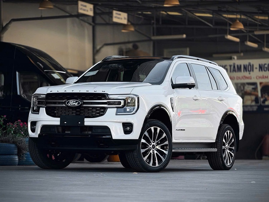 Ford Everest Màu Trắng