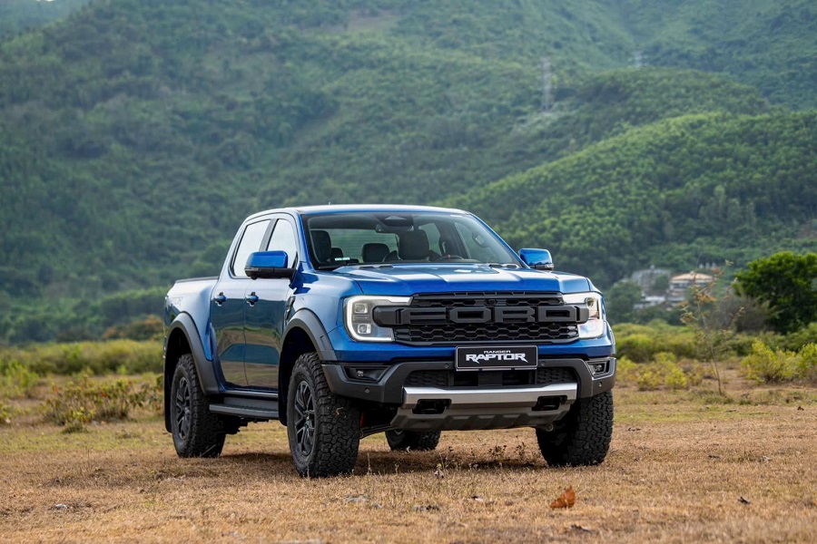 Ford Raptor 3.0 máy xăng