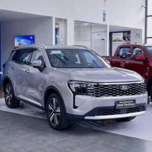 Ford Territory màu bạc